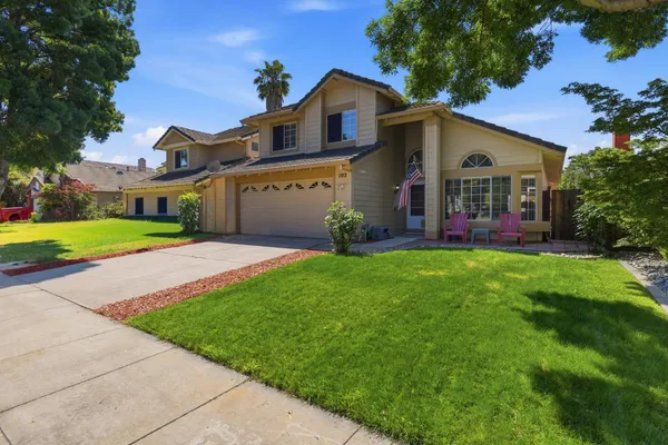$679,999 | 102 Henry Court, Tracy, CA 95376