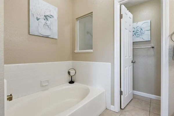$679,999 | 102 Henry Court, Tracy, CA 95376