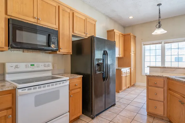 $599,999 | 69 Patterson Street, Manchester, NH 03102