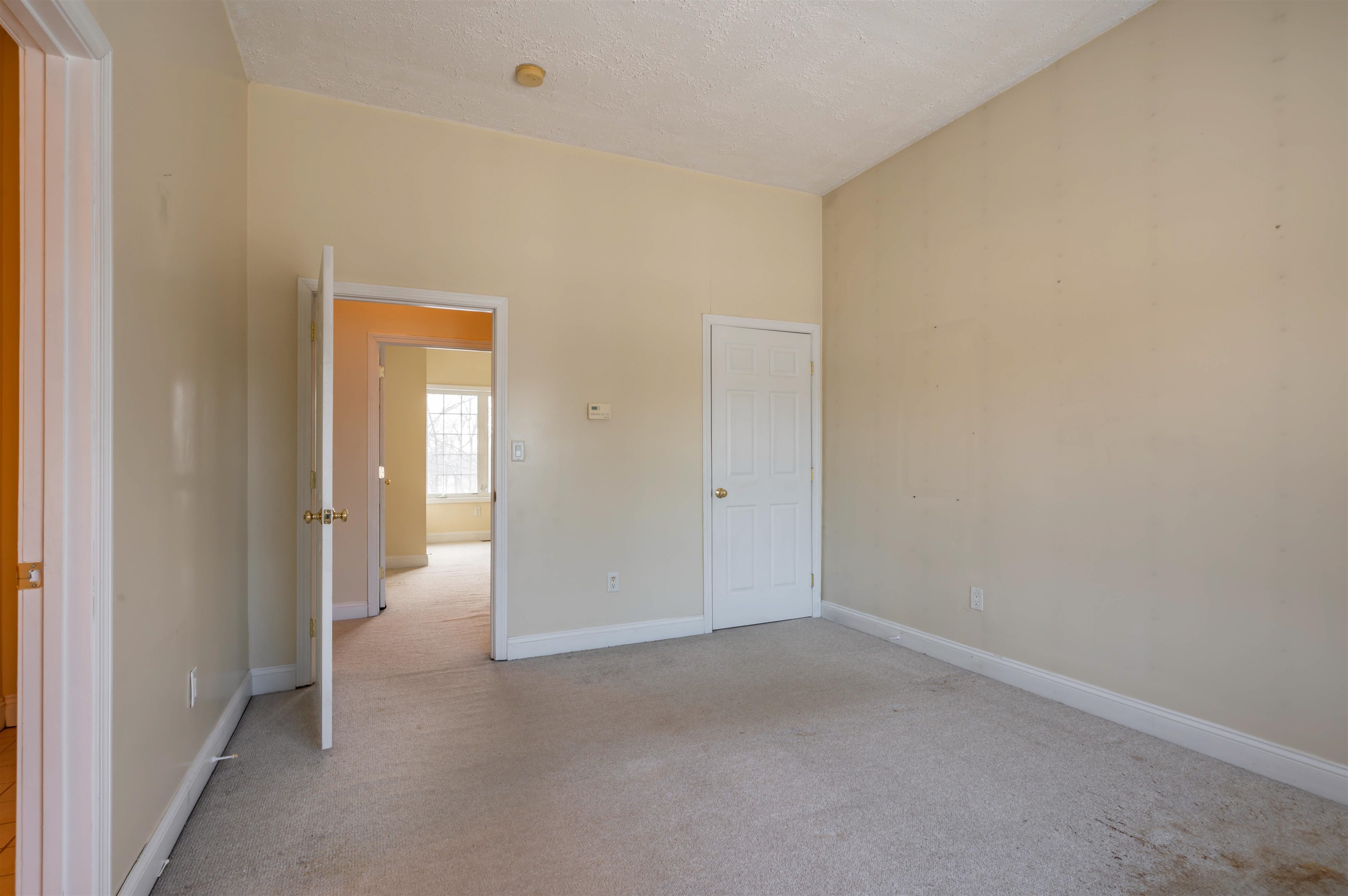 69 Patterson Street Manchester, NH 03102 - Photo 21 of 37