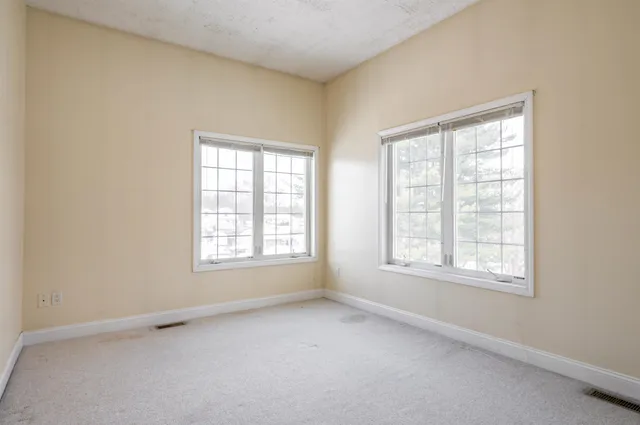 $599,999 | 69 Patterson Street, Manchester, NH 03102