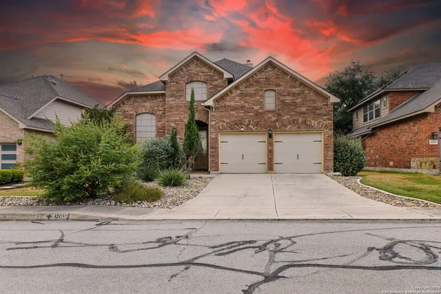 $2,400 | 630 Colosseo Way, San Antonio, TX 78253