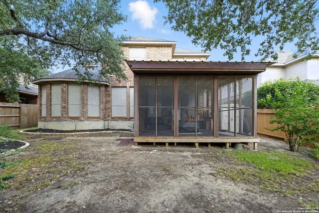 $2,400 | 630 Colosseo Way, San Antonio, TX 78253