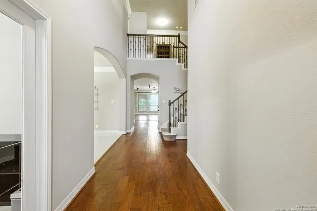 $2,400 | 630 Colosseo Way, San Antonio, TX 78253