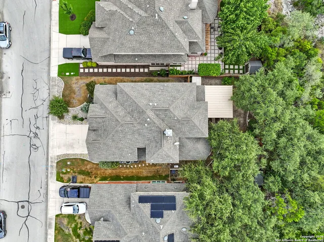 $2,400 | 630 Colosseo Way, San Antonio, TX 78253