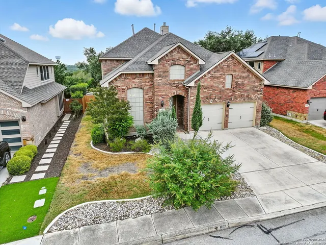 $2,400 | 630 Colosseo Way, San Antonio, TX 78253