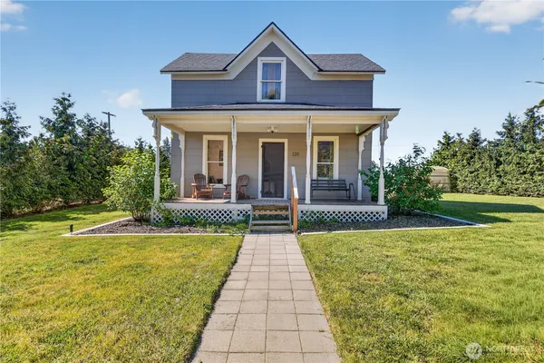 $375,000 | 126 West Ash Street, Waterville, WA 98858