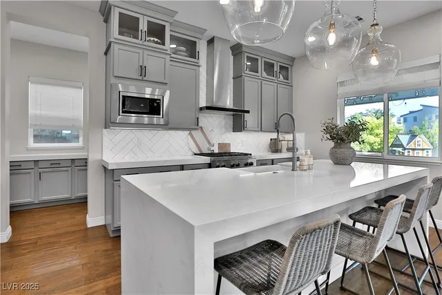 $3,500 | 2586 Hazelburn Drive, Henderson, NV 89044