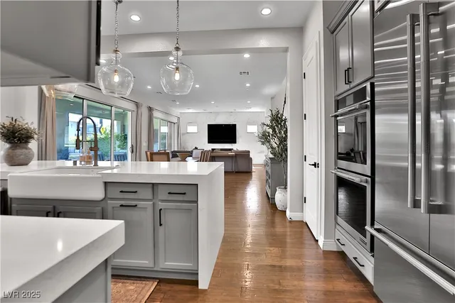 $3,500 | 2586 Hazelburn Drive, Henderson, NV 89044