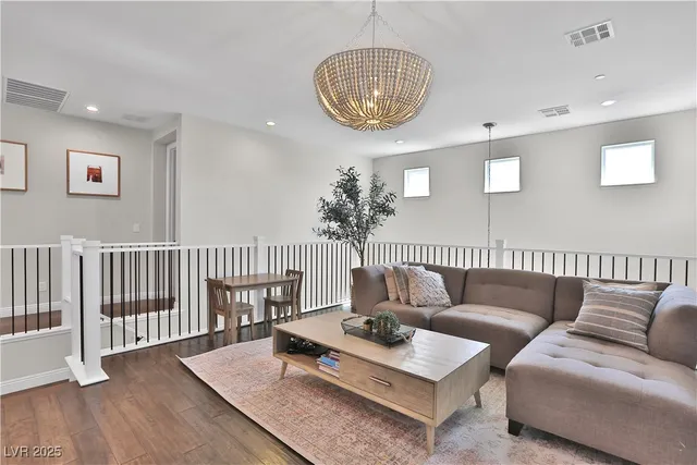 $3,500 | 2586 Hazelburn Drive, Henderson, NV 89044