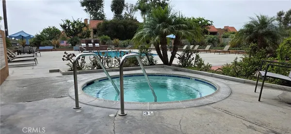 $2,150 | 6600 Warner Avenue, Unit 56, Huntington Beach, CA 92647