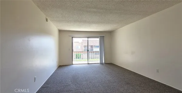 $2,150 | 6600 Warner Avenue, Unit 56, Huntington Beach, CA 92647