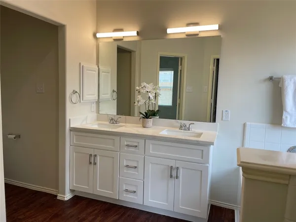 $2,150 | 24922 Oconee Court, Tomball, TX 77375
