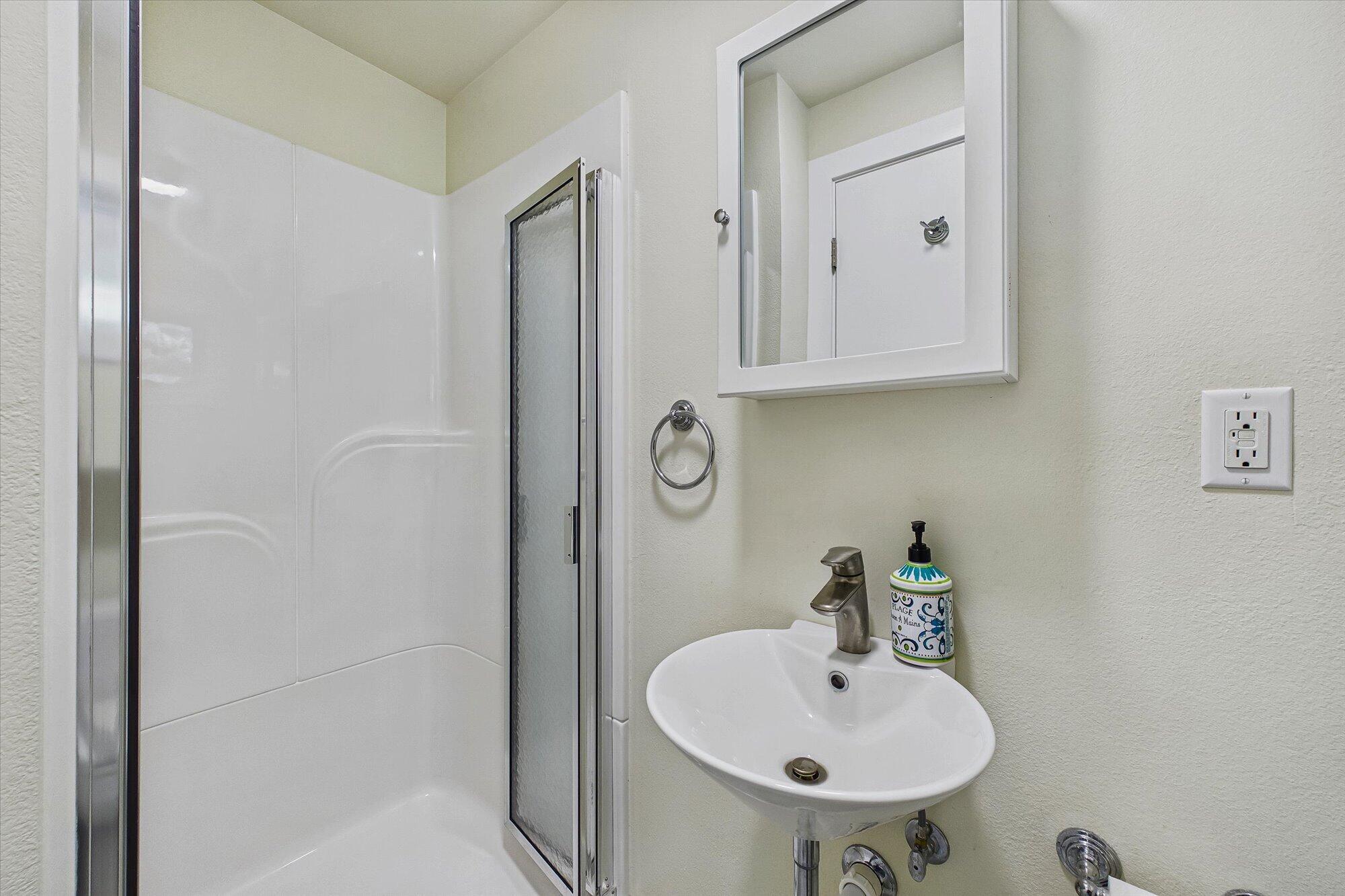 2430 Graham Road Bayside, CA 95524 - Photo 115 of 129