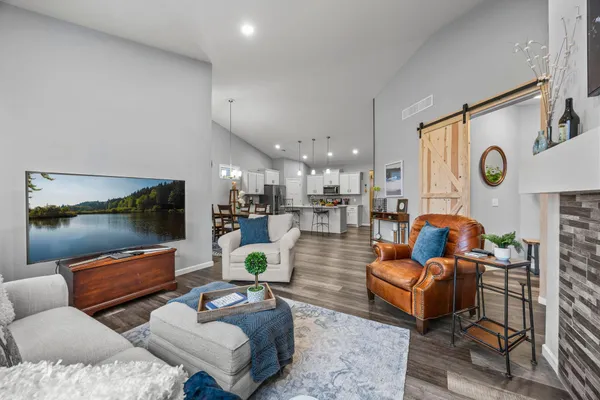 $428,900 | 2719 Jacamar Avenue Northeast, St. Michael, MN 55376