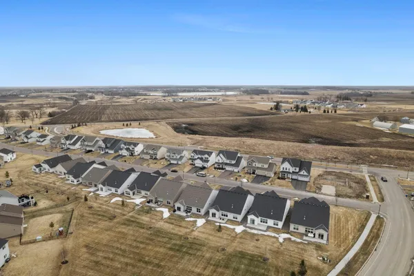 $428,900 | 2719 Jacamar Avenue Northeast, St. Michael, MN 55376