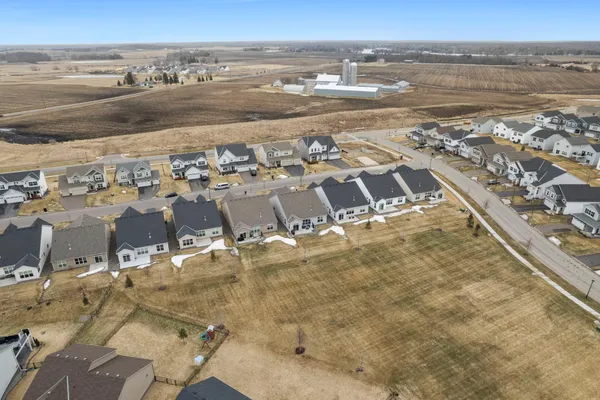 $428,900 | 2719 Jacamar Avenue Northeast, St. Michael, MN 55376