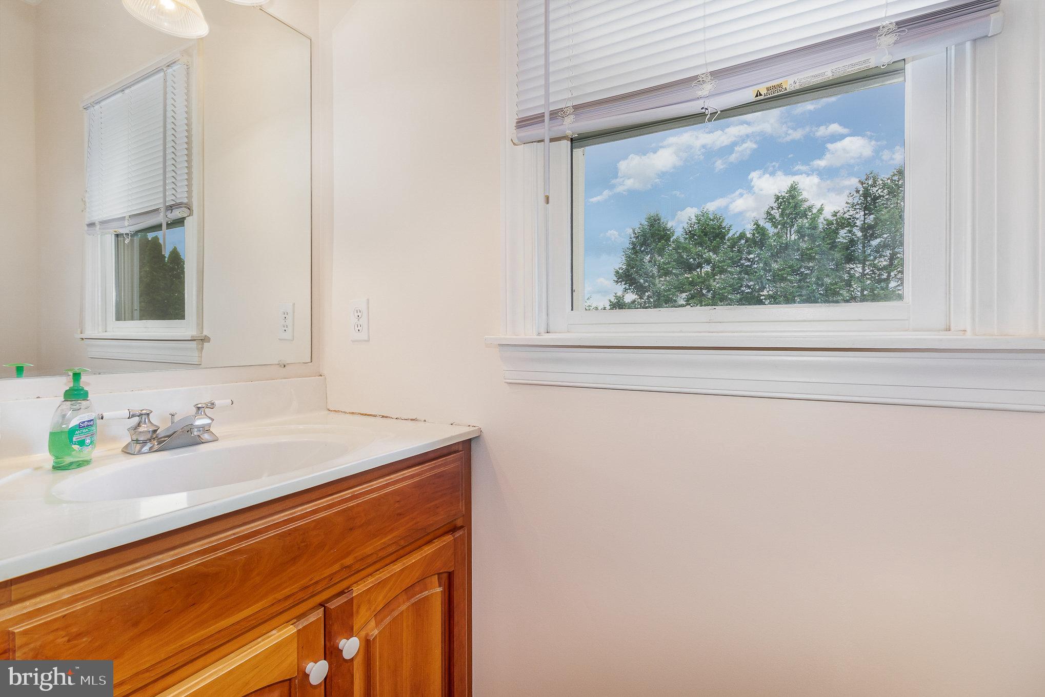 1081 Country Club Road Camp Hill, PA 17011 - Photo 13 of 37 Gallery Image 13