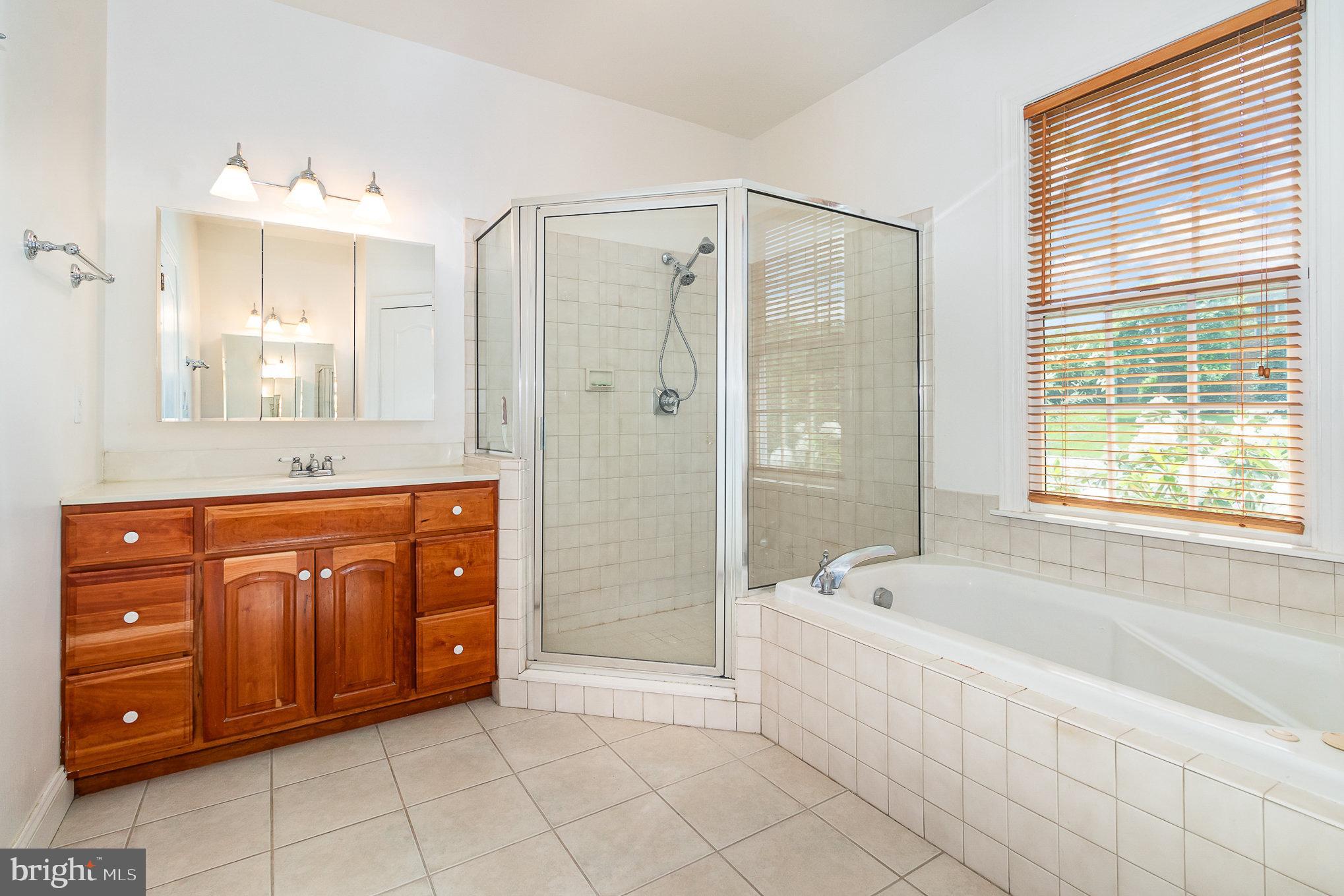 1081 Country Club Road Camp Hill, PA 17011 - Photo 17 of 37 Gallery Image 17