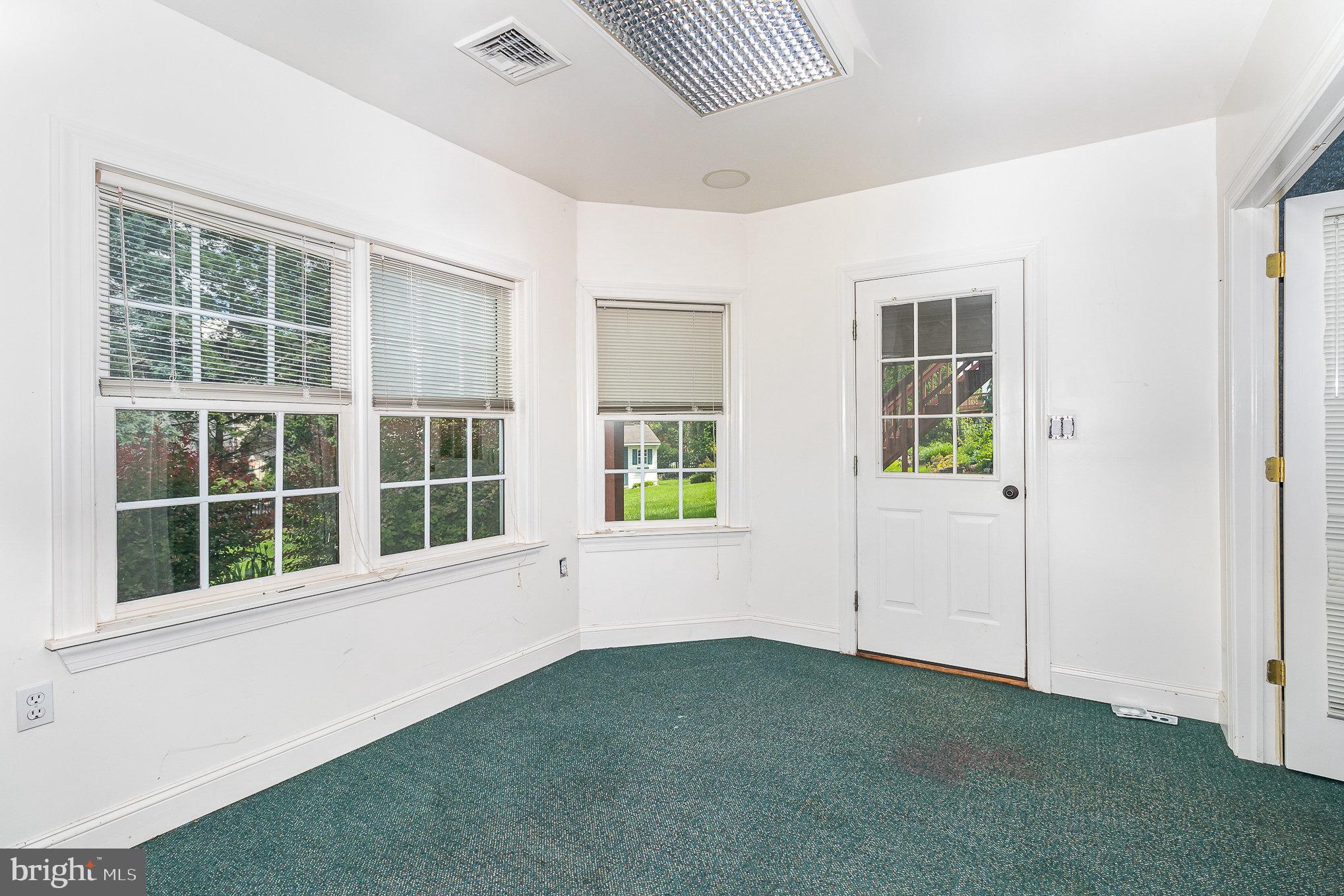 1081 Country Club Road Camp Hill, PA 17011 - Photo 29 of 37 Gallery Image 29