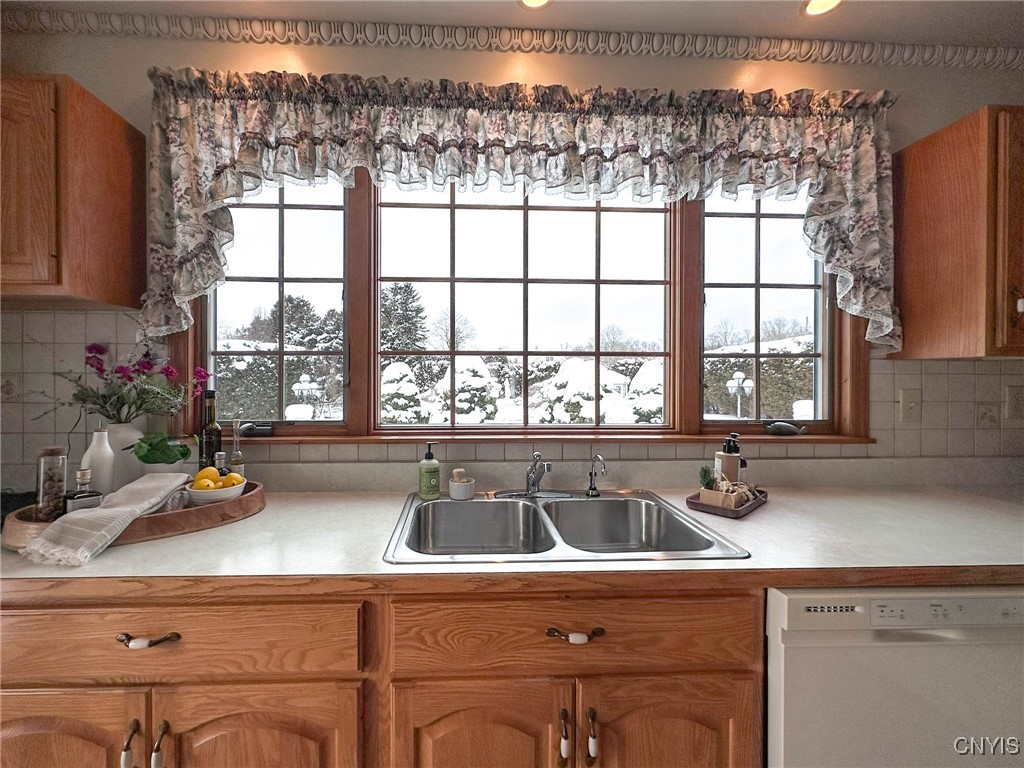 5621 Trenton Road Deerfield, NY 13502 - Photo 13 of 50