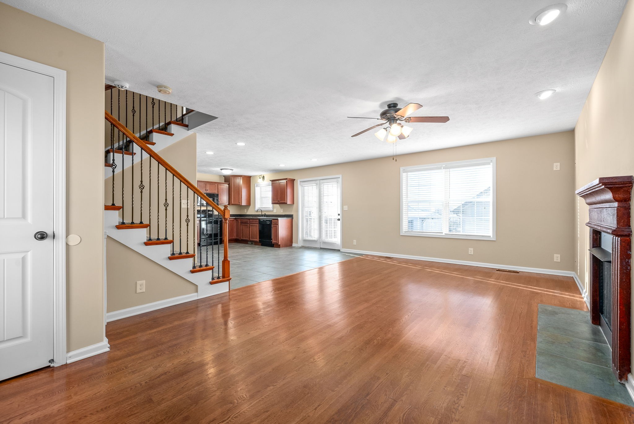 1940 Patton Road Clarksville, TN 37042 - Photo 13 of 42 Gallery Image 13