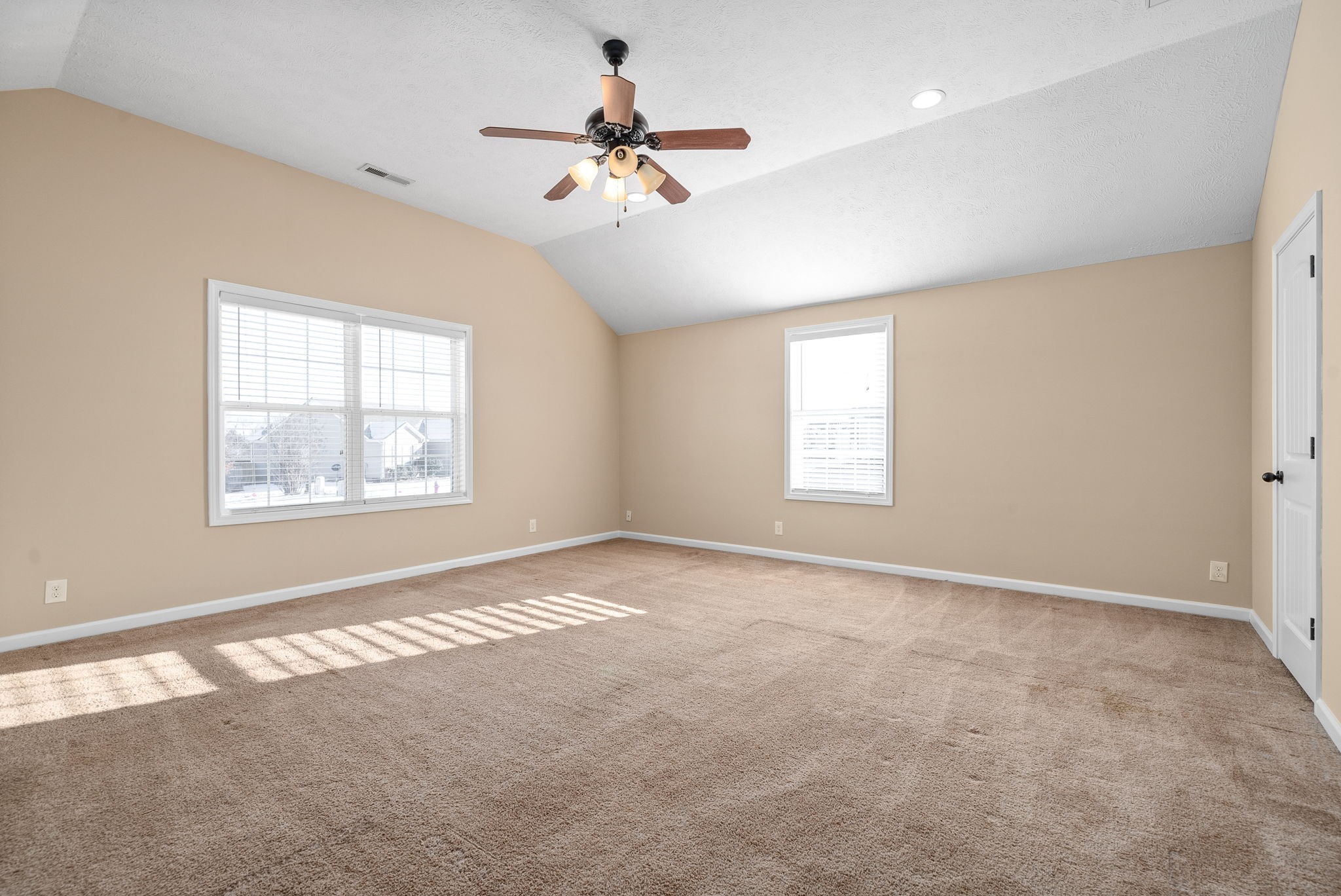 1940 Patton Road Clarksville, TN 37042 - Photo 33 of 42 Gallery Image 33