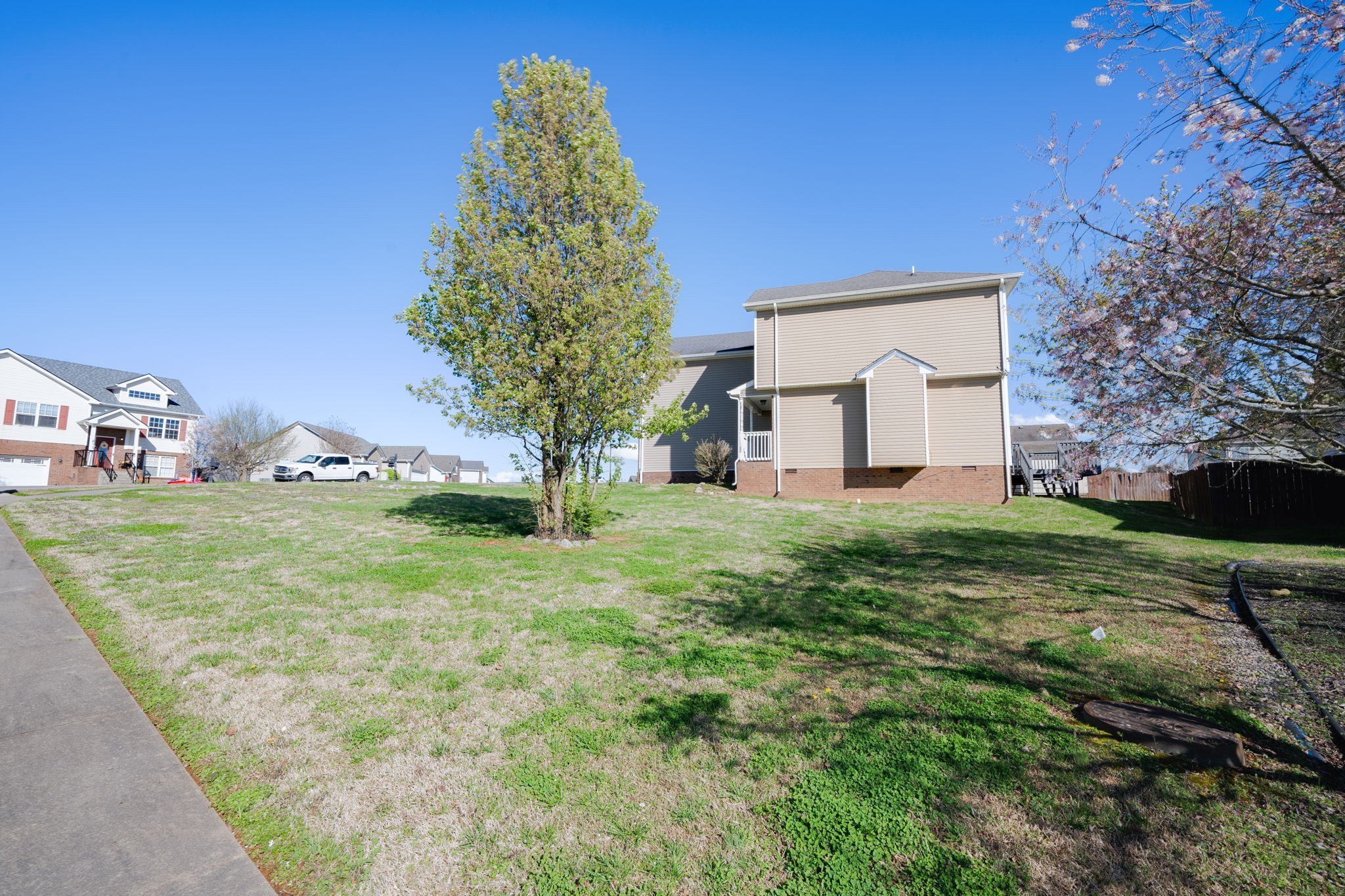 1940 Patton Road Clarksville, TN 37042 - Photo 38 of 42 Gallery Image 38