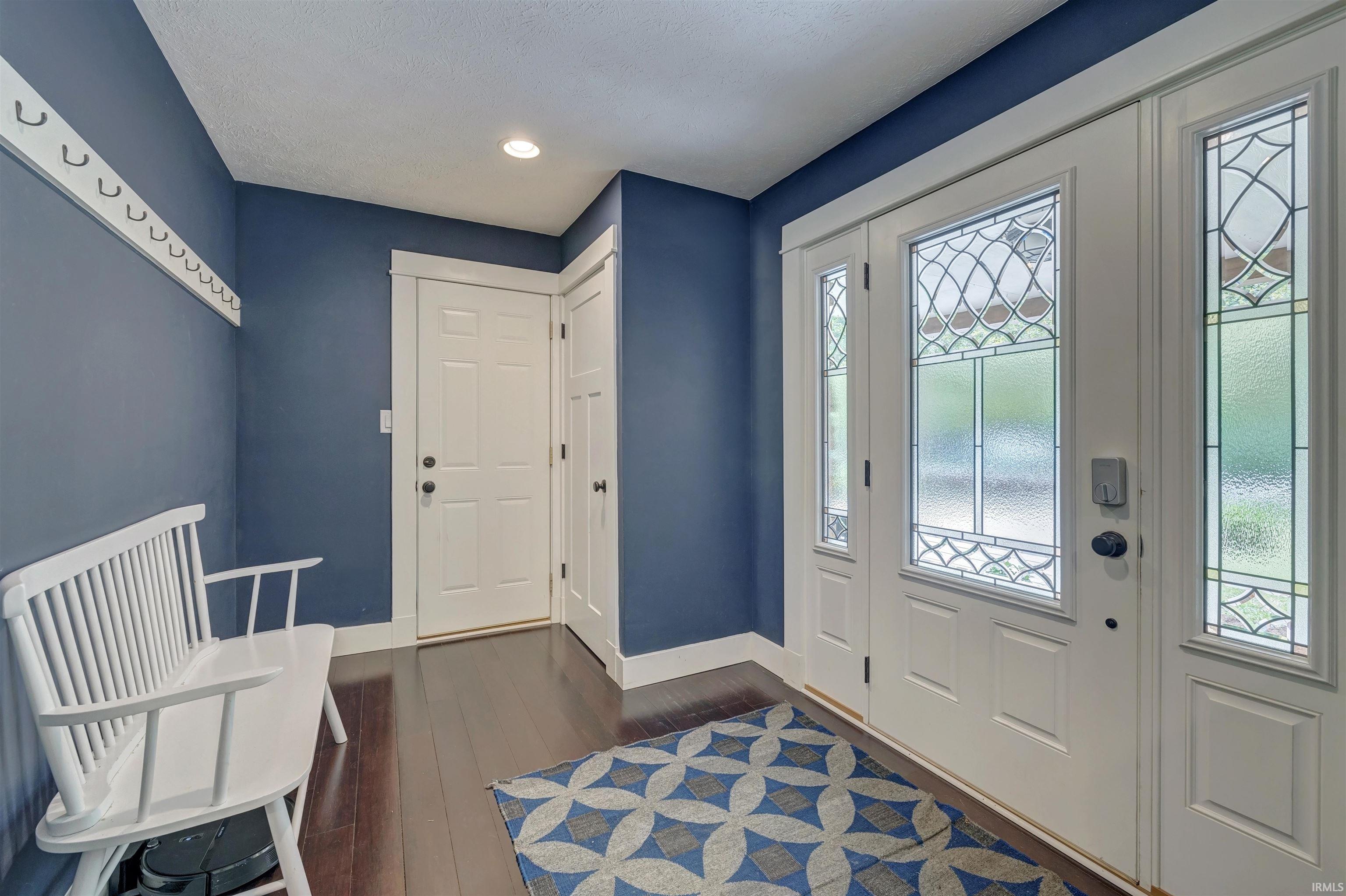 6519 North Viking Ridge Road Bloomington, IN 47408 - Photo 3 of 36 Gallery Image 3