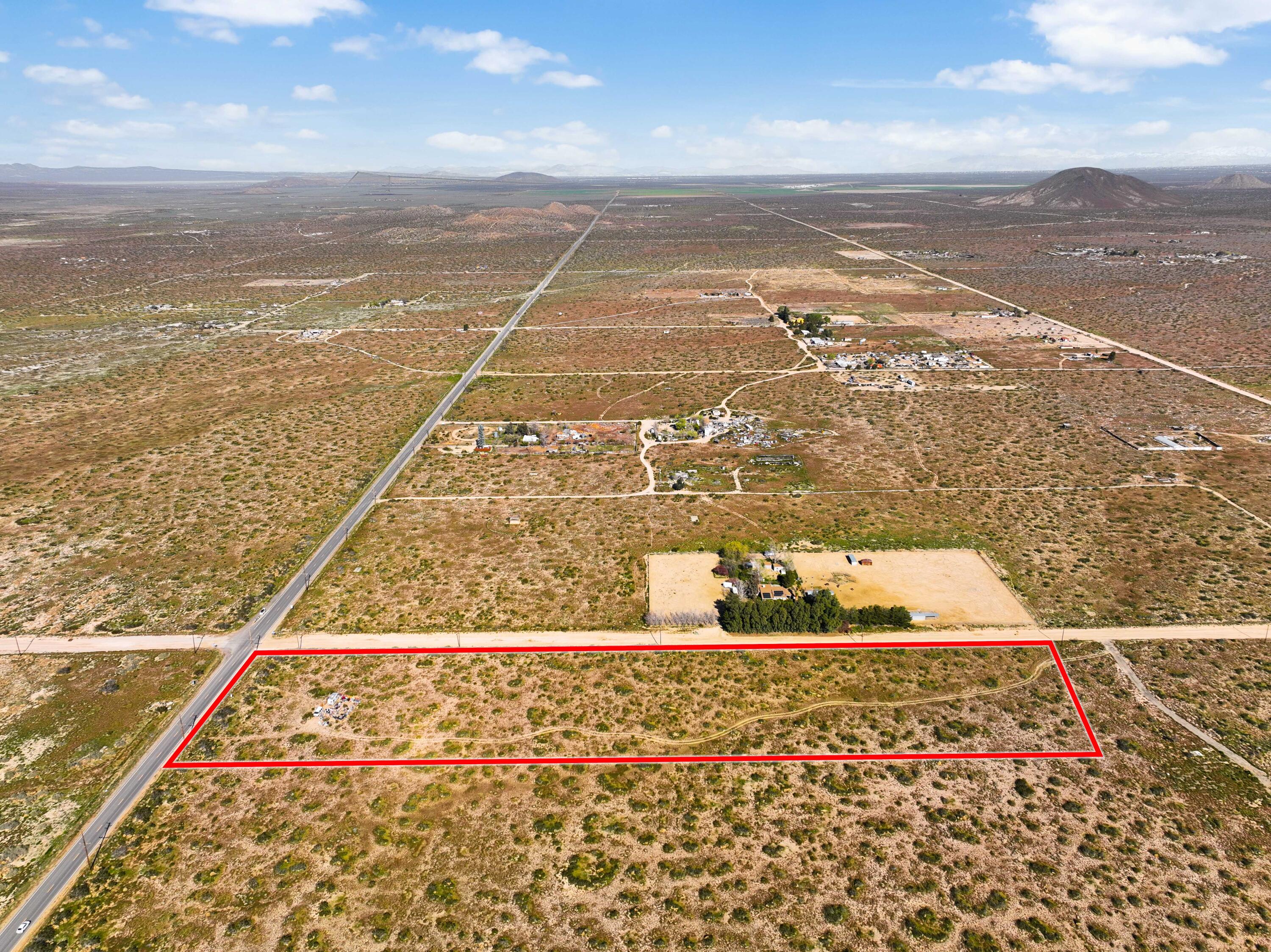 2 Boulevard E Palmdale Ca  