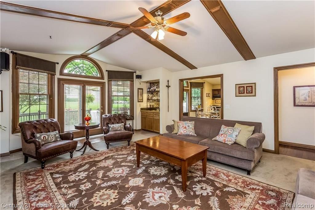 545 Sunlight Drive Rochester Hills, MI 48309 - Photo 23 of 68