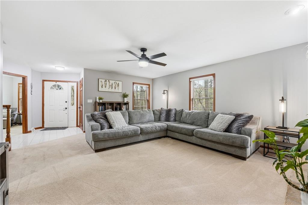 143 West Cruikshank Road Butler, PA 16002 - Photo 7 of 41