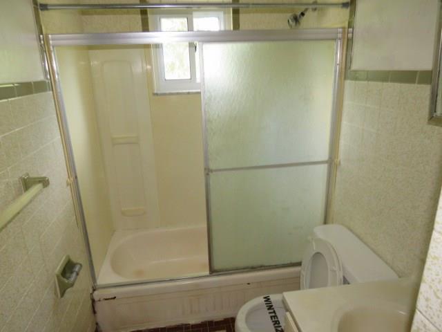 1441 Summit Street McKees Rocks, PA 15136 - Photo 9 of 23 Gallery Image 9