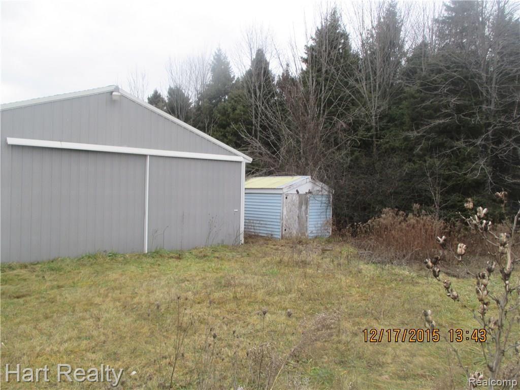 1646 Wellman Line Road Yale, MI 48097 - Photo 17 of 17 IMG_2085.JPG