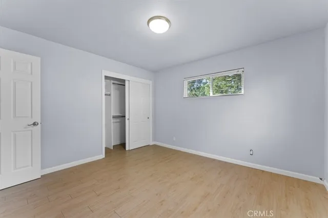 a bathroom with a toilet and a bathtub