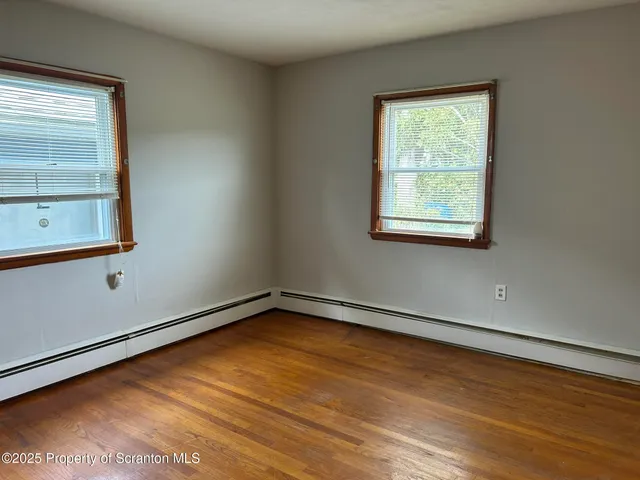 $274,900 | 3018 Main Street, Clarks Summit, PA 18411