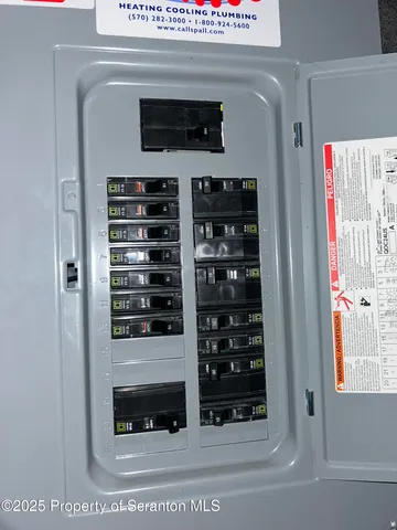 $274,900 | 3018 Main Street, Clarks Summit, PA 18411