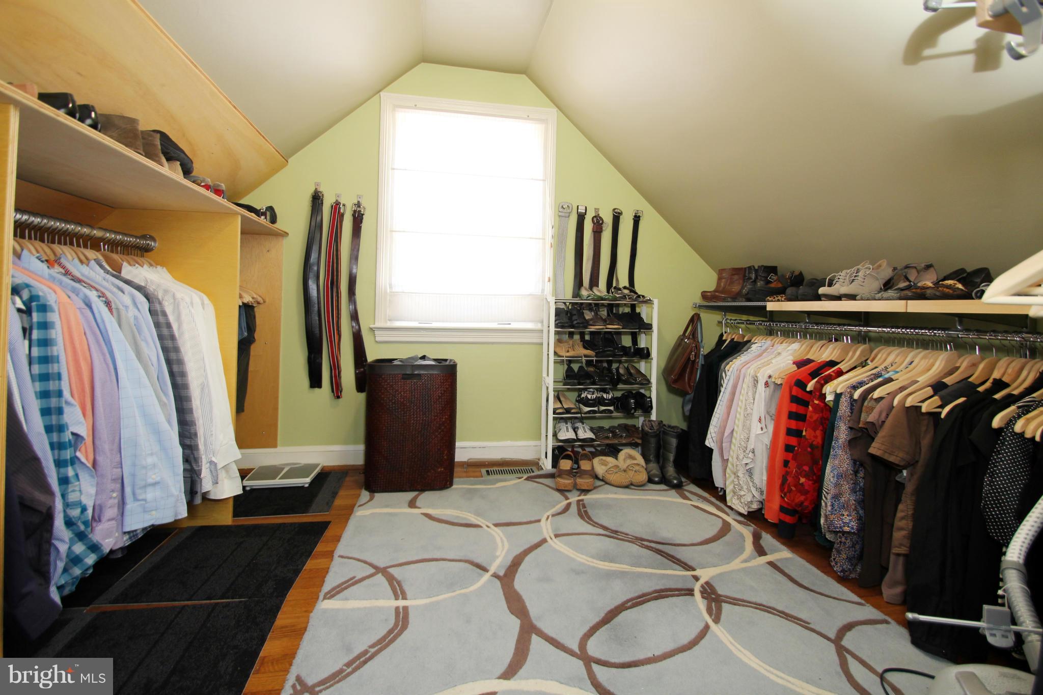 527 Ashford Road Silver Spring, MD 20910 - Photo 19 of 28 walk-in closet