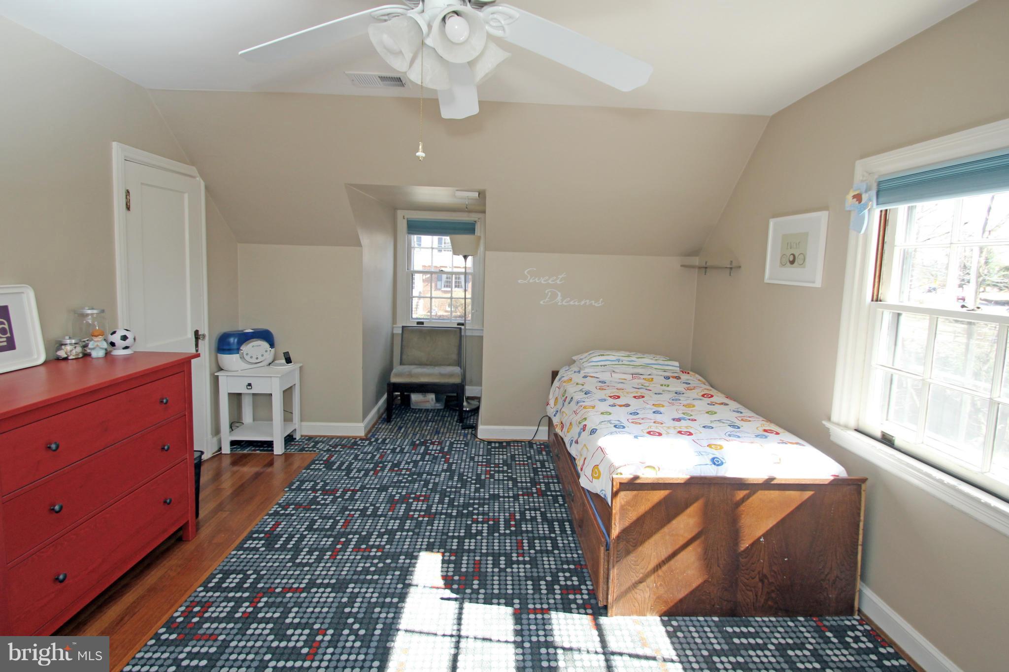 527 Ashford Road Silver Spring, MD 20910 - Photo 20 of 28 Bedroom #2