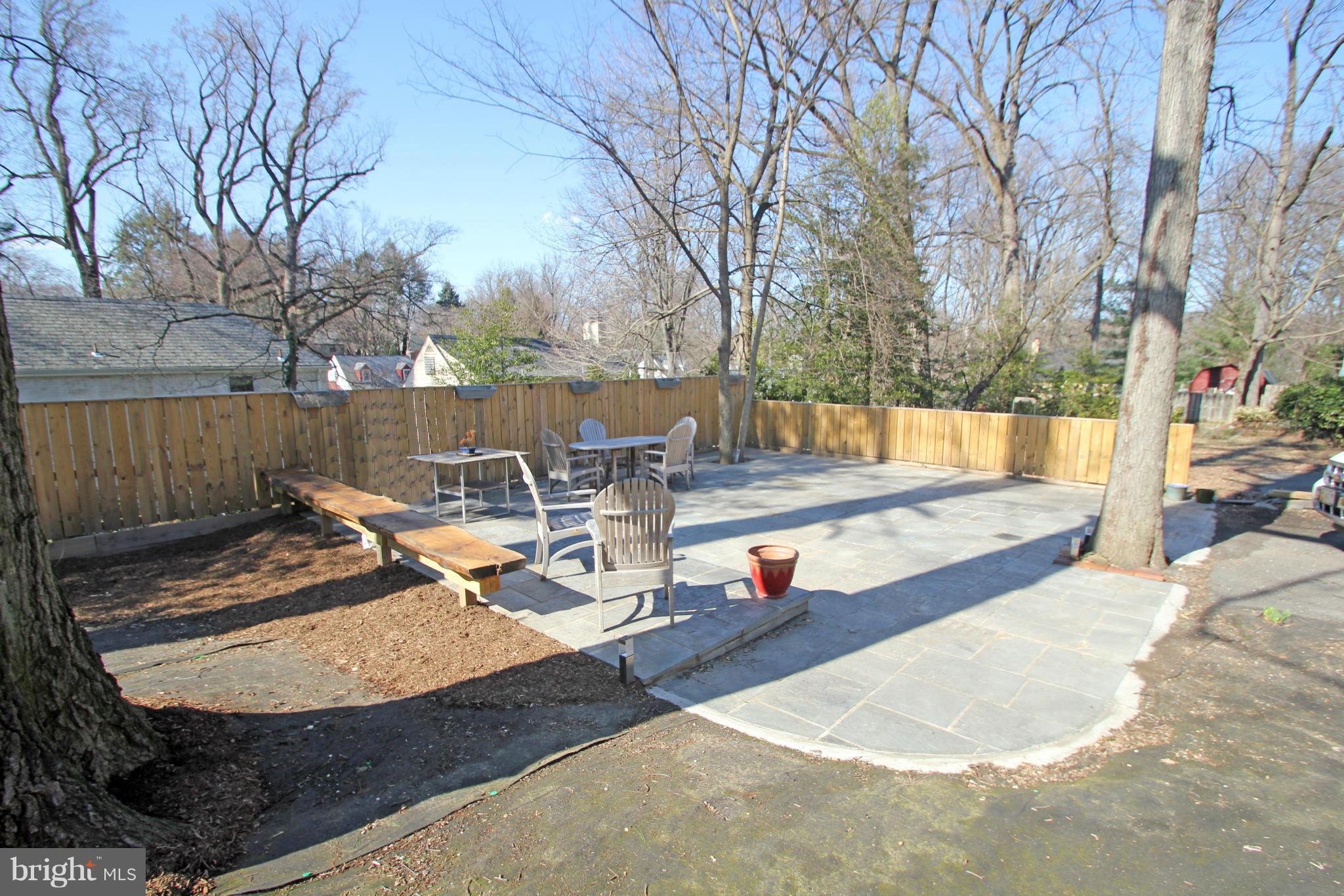 527 Ashford Road Silver Spring, MD 20910 - Photo 28 of 28 Exterior (Rear)