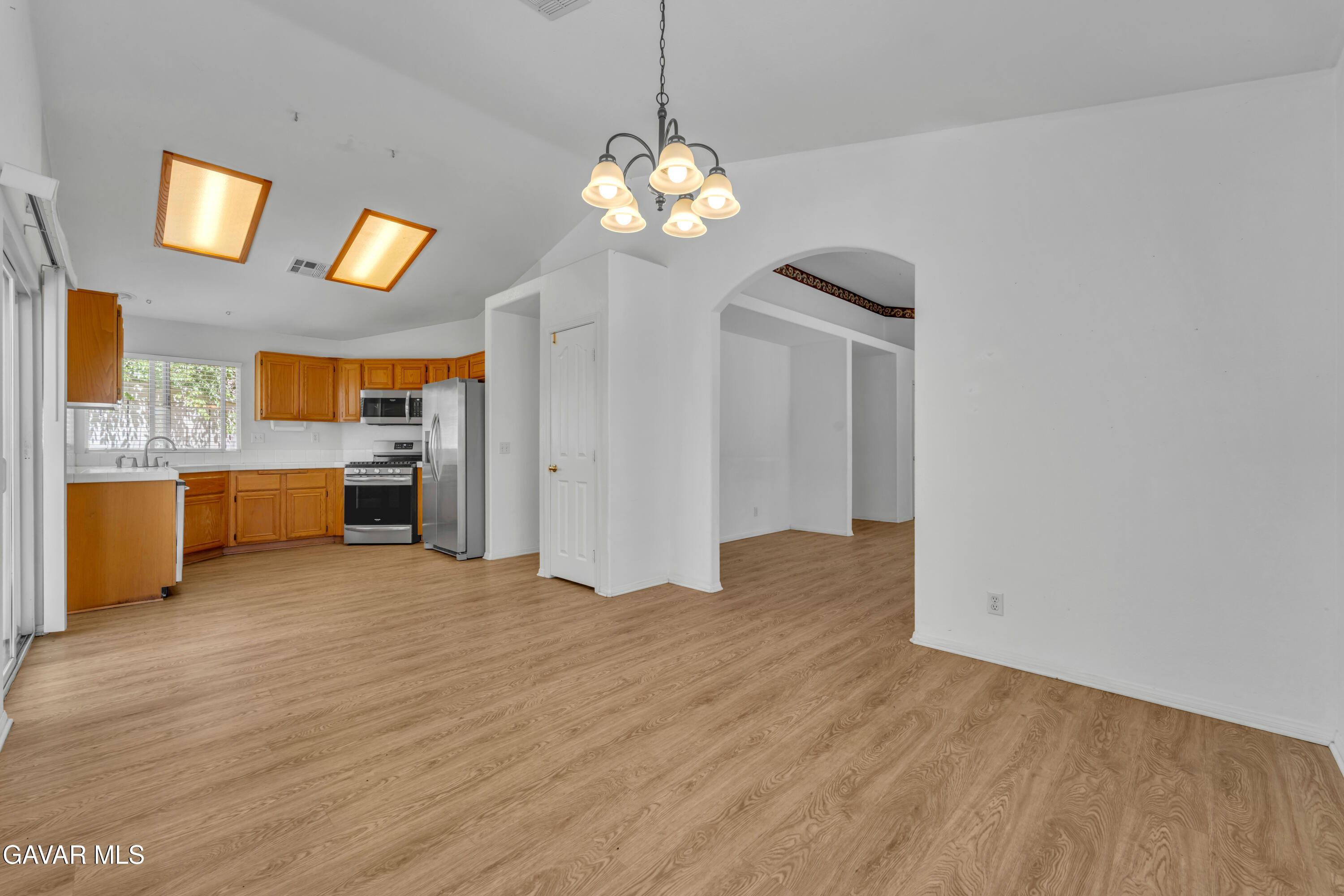 43915 Glenraven Road Lancaster, CA 93535 - Photo 9 of 28 DSC08493