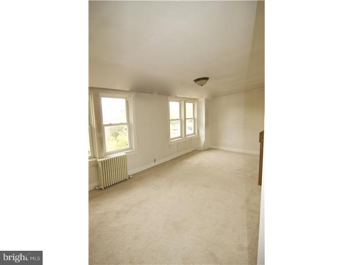 1424 Crowder Avenue Reading, PA 19607 - Photo 8 of 15 Bedroom - Main