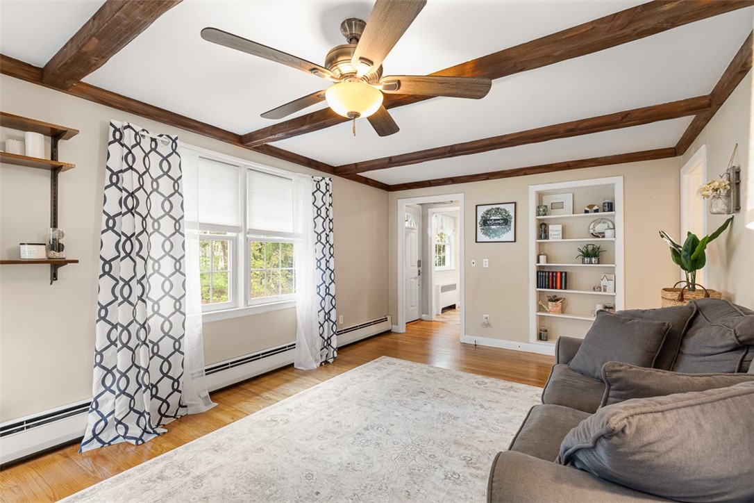 48 Barker Street Warwick, RI 02888 - Photo 9 of 41
