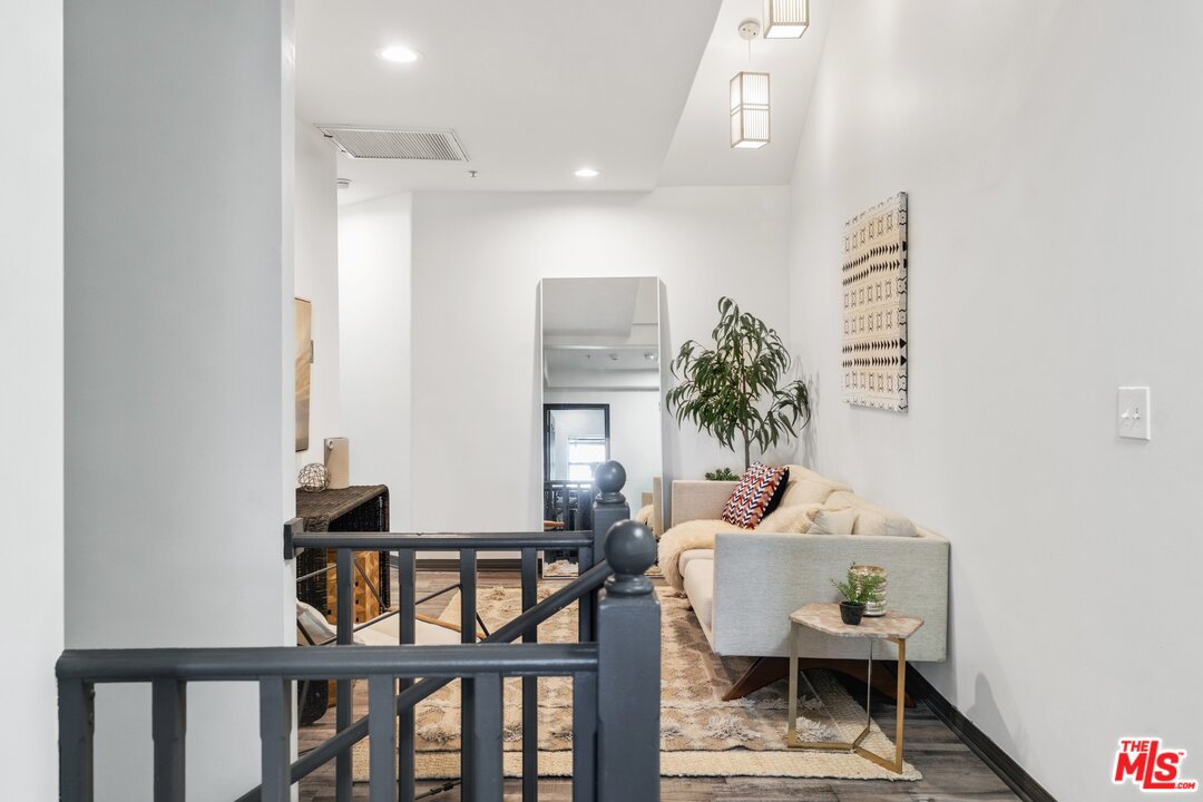 285 Barthe Drive Pasadena, CA 91103 - Photo 20 of 53 a view of a workspace with furniture