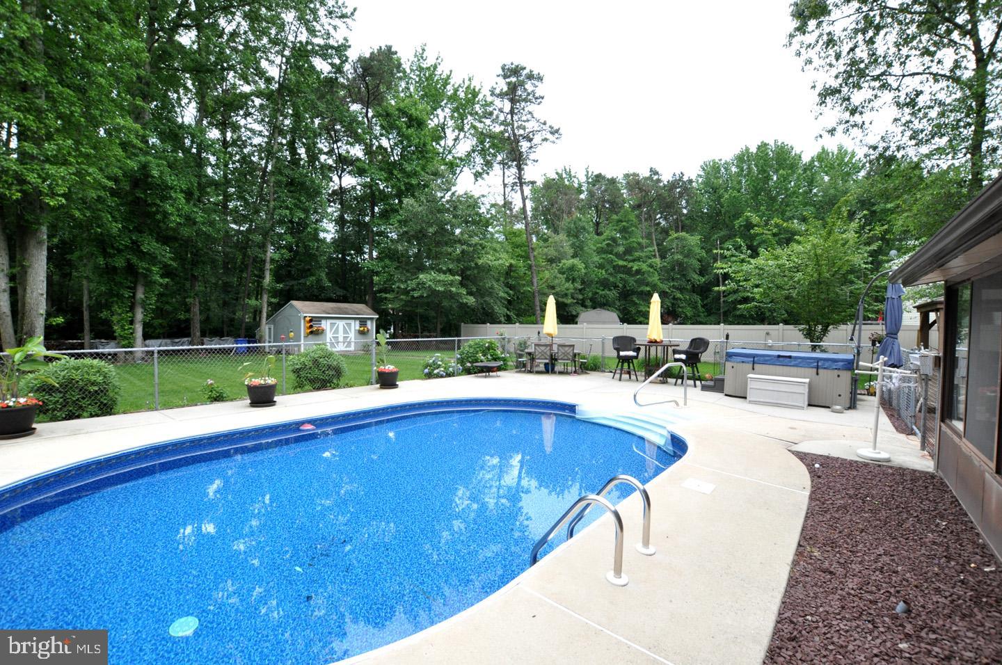 51 Taunton Road Medford, NJ 08055 - Photo 10 of 36 Gallery Image 10
