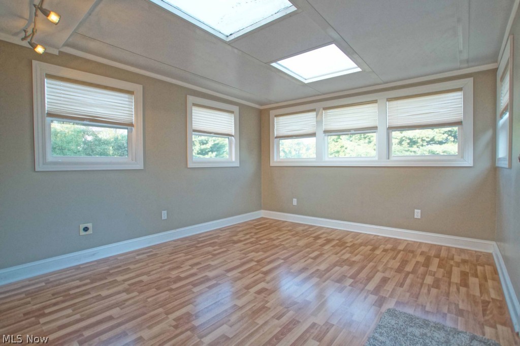 13911 Hale Road Burton, OH 44021 - Photo 14 of 25