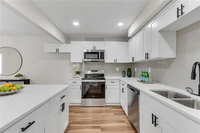 $259,900 | 3091 Colonial Way, Unit J3, Atlanta, GA 30341