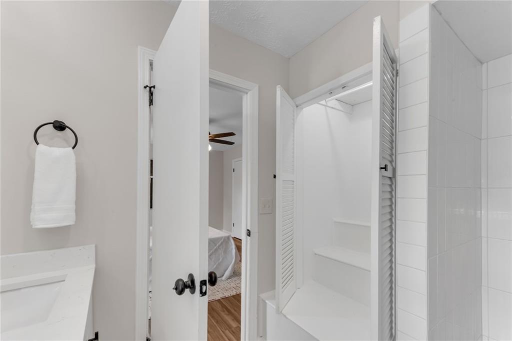 3091 Colonial Way, Unit J3 Atlanta, GA 30341 - Photo 25 of 45