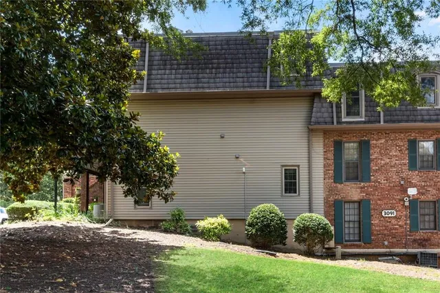 $259,900 | 3091 Colonial Way, Unit J3, Atlanta, GA 30341