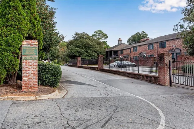 $259,900 | 3091 Colonial Way, Unit J3, Atlanta, GA 30341